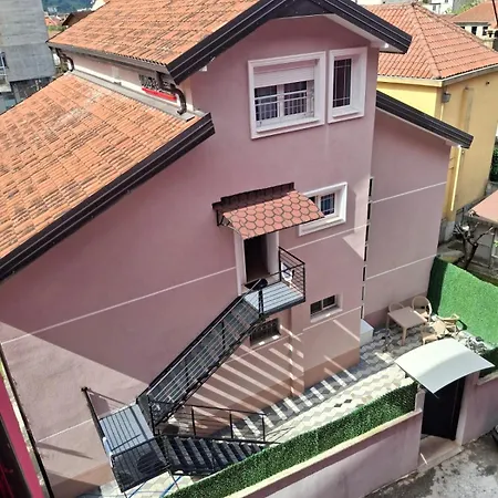 Apartmán Kazazi - Premium Center - Exceptional Rated *