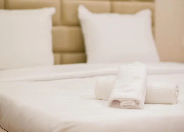 Kazazi - Premium Center - Exceptional Rated *