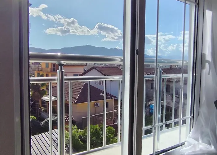 Kazazi - Premium Center - Exceptional Rated Lejlighed Shkodër