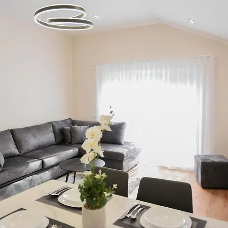 Kazazi - Premium Center - Exceptional Rated Appartamento