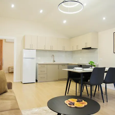 Appartamento Kazazi - Premium Center - Exceptional Rated *