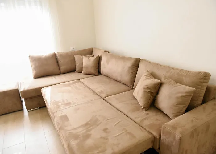 Kazazi - Premium Center - Exceptional Rated